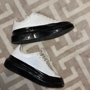 Alexander Mcqueens Paint Dipped size 44 tuxedo style